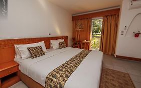 Assaraya Atlantic Hotel  4*